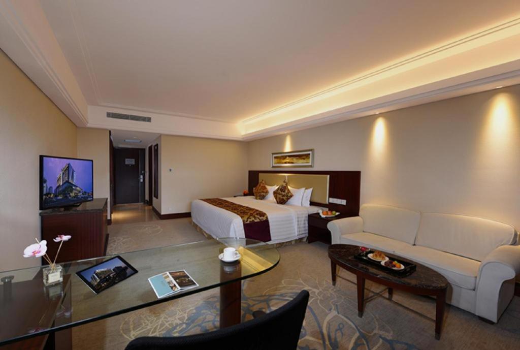 Shuguang International Hotel Kunshan Kunshan  Dış mekan fotoğraf