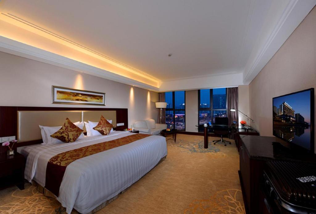 Shuguang International Hotel Kunshan Kunshan  Dış mekan fotoğraf
