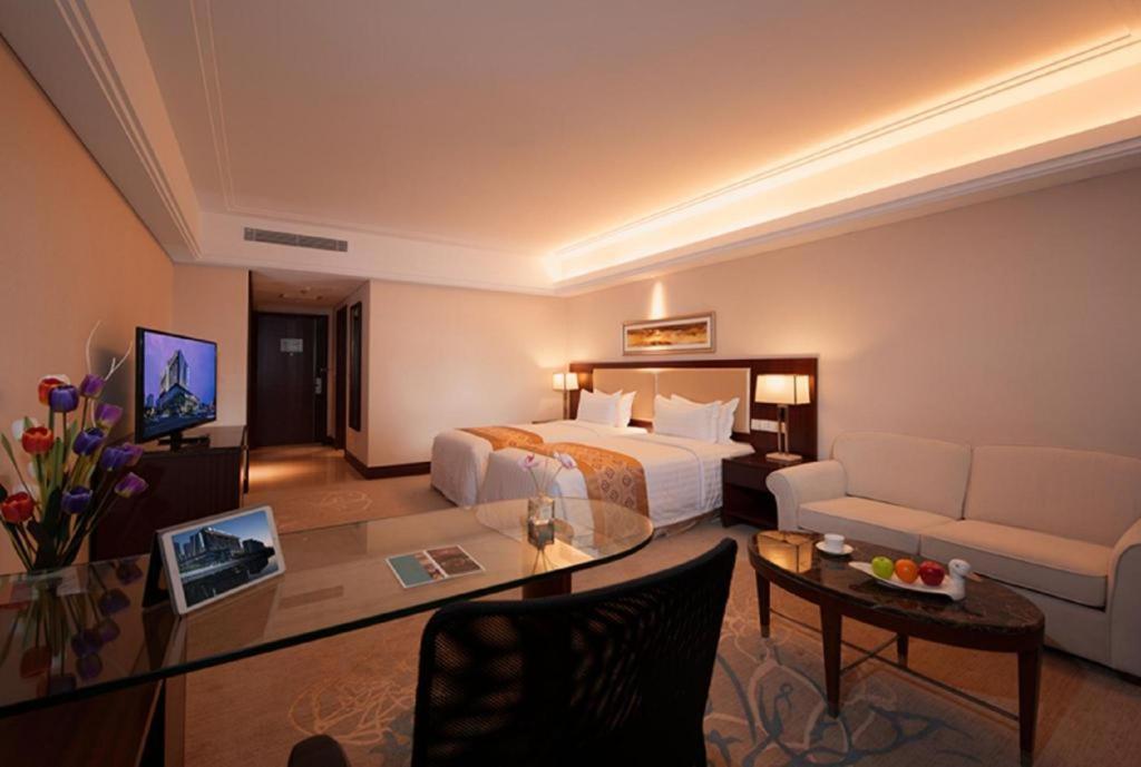 Shuguang International Hotel Kunshan Kunshan  Dış mekan fotoğraf